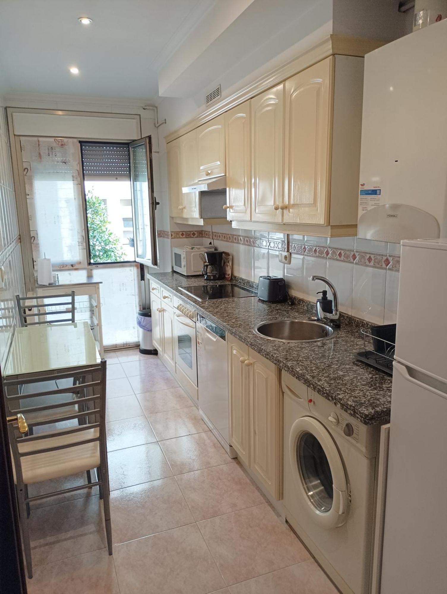 Apartment Centro-gascona Con Terraza Privada, Garaje Y Wifi Gratuito Oviédo
