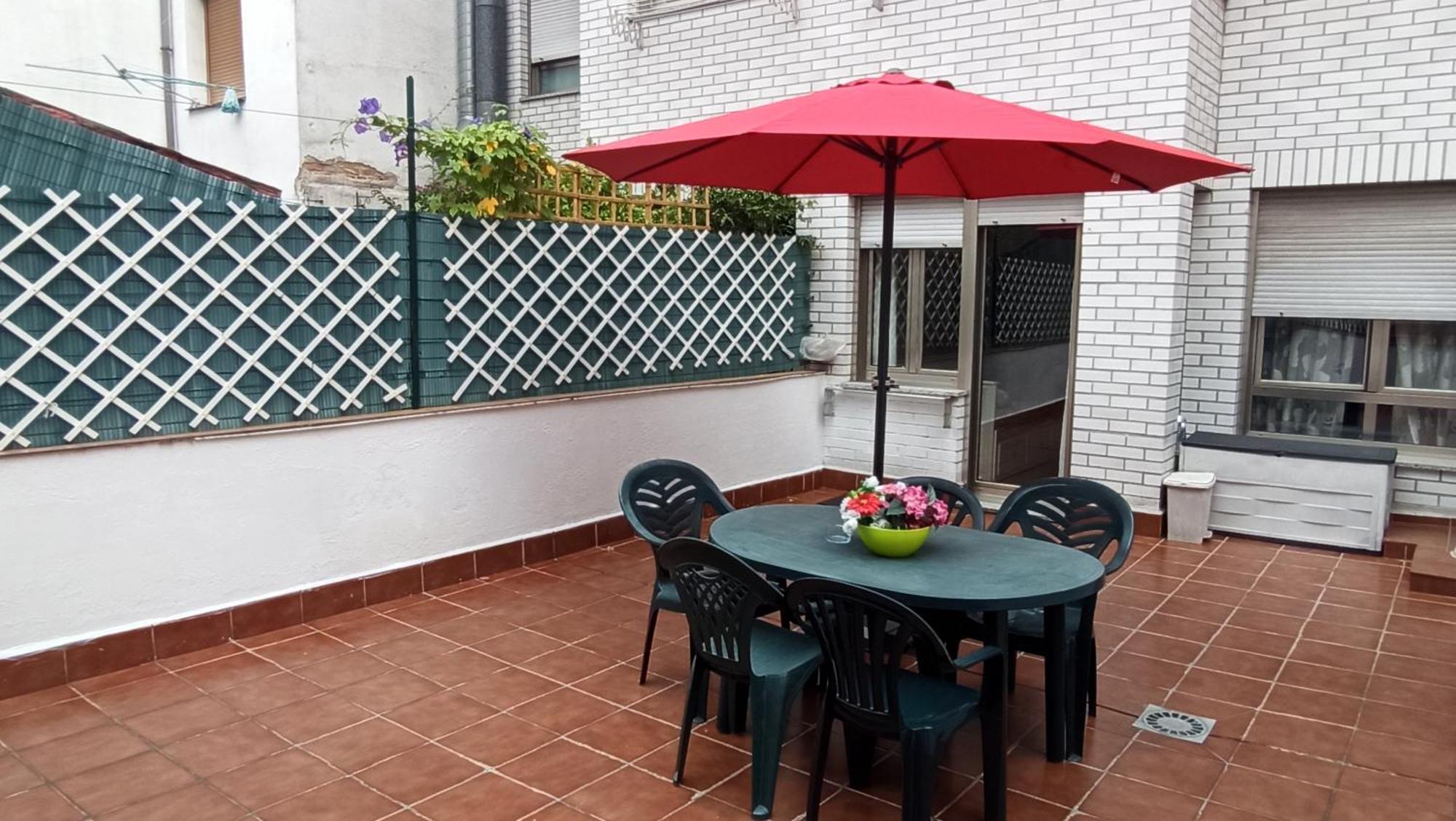 Apartment Centro-gascona Con Terraza, Garaje Y Wifi Gratuito