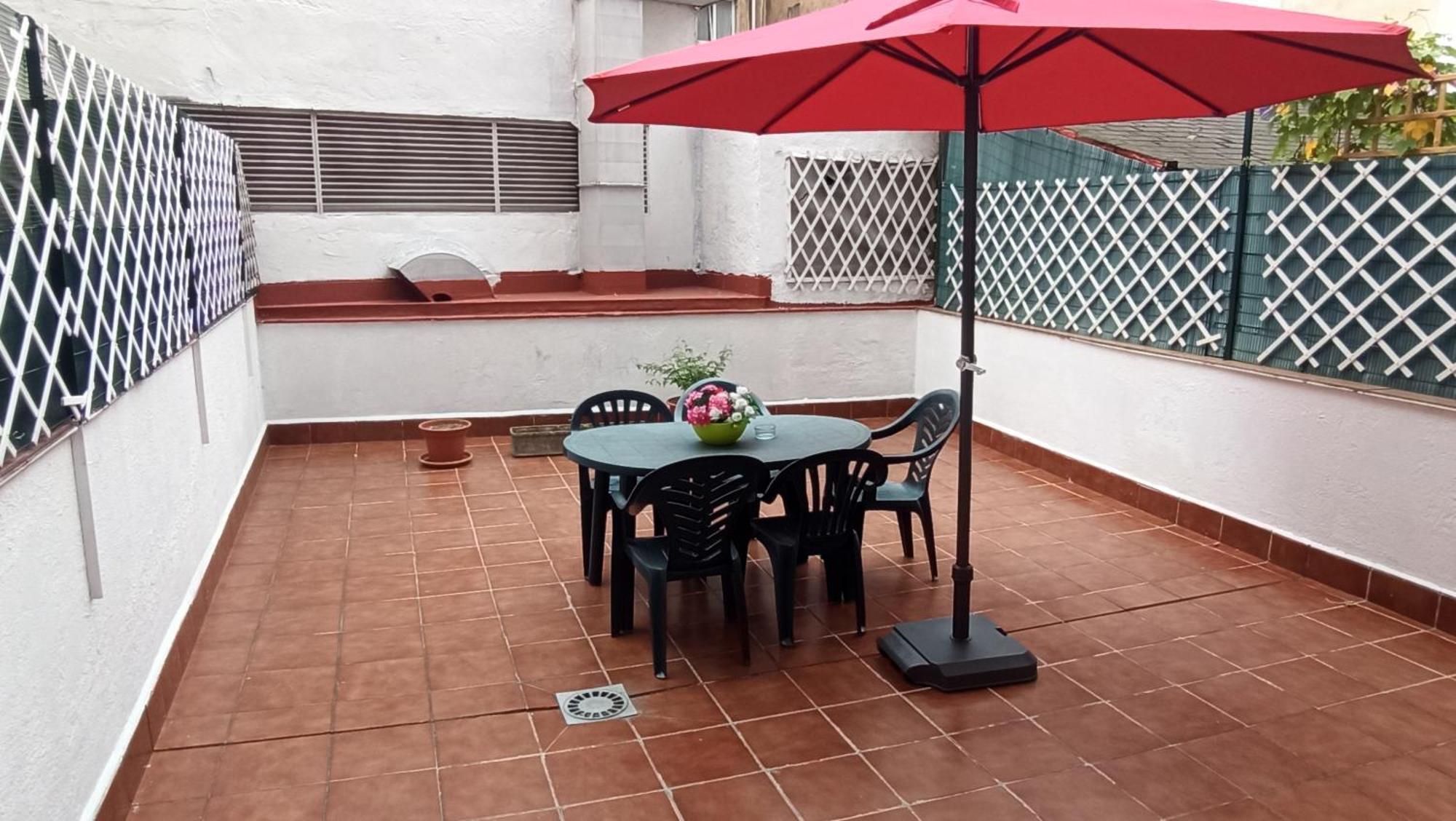 Centro-gascona Con Terraza, Garaje Y Wifi Gratuito Apartment